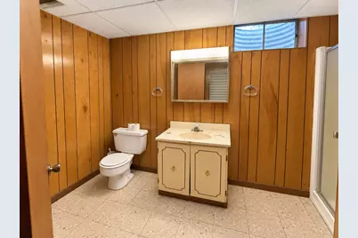 2323 N Sheridan Road, Waukegan, IL 60087 - Photo 23