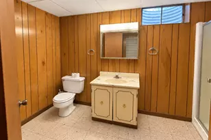 2323 N Sheridan Rd, Waukegan, IL 60087 - Photo 23