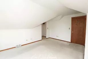 2323 N Sheridan Rd, Waukegan, IL 60087 - Photo 17