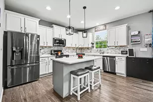1234 Callaway Dr N, Shorewood, IL 60404 - Photo 7