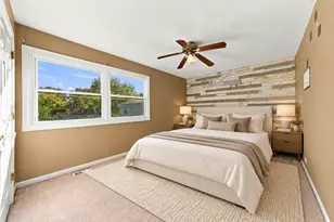 1312 S Glen Cir, Aurora, IL 60506 - Photo 9
