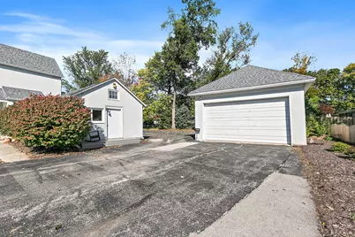 303 N Main Street, Elburn, IL 60119 - Photo 11