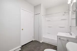 602 Whitley Ave, Joliet, IL 60433 - Photo 23