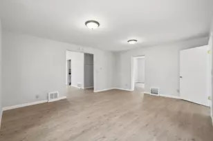 602 Whitley Ave, Joliet, IL 60433 - Photo 9