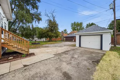 602 Whitley Avenue, Joliet, IL 60433 - Photo 3
