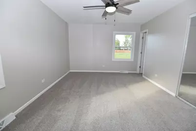 4780 Flossmoor Road, Country Club Hills, IL 60478 - Photo 13