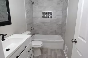 4780 Flossmoor Rd, Country Club Hills, IL 60478 - Photo 11