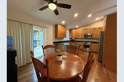 219 Newport Trail, McHenry, IL 60050 - Photo 5