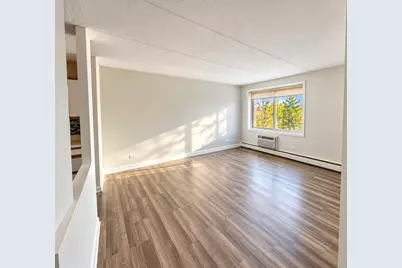 5011 Valley Lane #304, Streamwood, IL 60107 - Photo 7