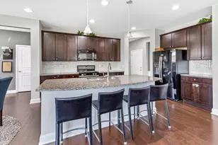 3611 Birch Ln, Naperville, IL 60564 - Photo 9