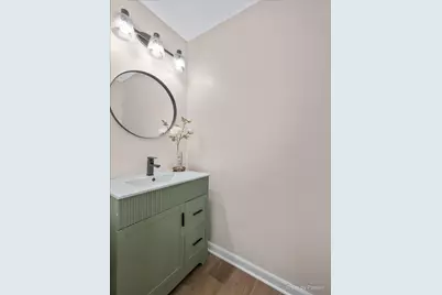 1954 Cobblestone Drive, Carpentersville, IL 60110 - Photo 9