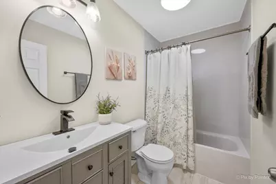 1954 Cobblestone Drive, Carpentersville, IL 60110 - Photo 15