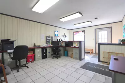 526 Bedford Road, Morris, IL 60450 - Photo 13