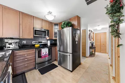 5400 Walnut Avenue #206, Downers Grove, IL 60515 - Photo 7