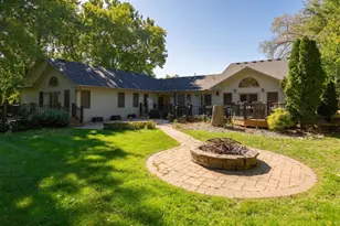 5S571 S Tuthill Rd, Naperville, IL 60563 - Photo 3
