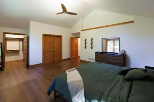 5S571 S Tuthill Rd, Naperville, IL 60563 - Photo 25