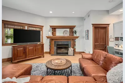 426 W Maple Street, Lombard, IL 60148 - Photo 19
