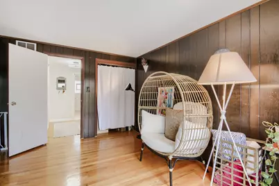 10932 S Kilbourn Avenue, Oak Lawn, IL 60453 - Photo 17