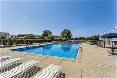 945 Shattuck Lane #0, Schaumburg, IL 60194 - Photo 17