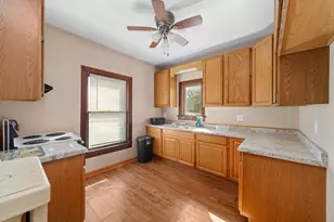 407 Ottawa St, Earlville, IL 60518 - Photo 27