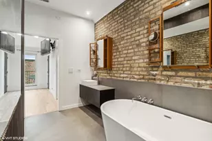 2156 W Hubbard St, Chicago, IL 60612 - Photo 29