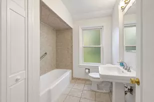 469 Uvedale Rd, Riverside, IL 60546 - Photo 15