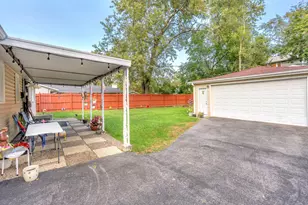 317 Dorsetshire Dr, Steger, IL 60475 - Photo 19