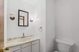 903 Crestview Dr, Monticello, IL 61856 - Photo 31