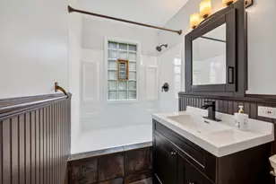 5840 S Brainard Ave, La Grange Highlands, IL 60525 - Photo 15
