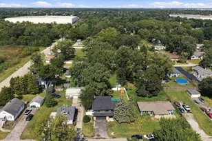 2437 Grape St, Joliet, IL 60435 - Photo 43