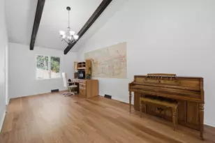 2437 Grape St, Joliet, IL 60435 - Photo 13