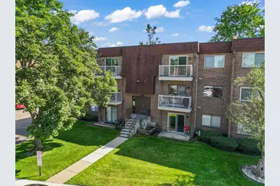 715 W Central Road #C1, Mount Prospect, IL 60056 - Photo 1
