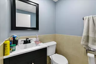 916 Stowell Ave, Streamwood, IL 60107 - Photo 21