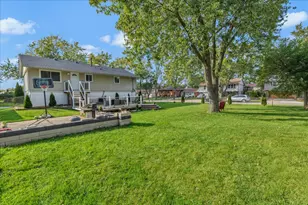 916 Stowell Ave, Streamwood, IL 60107 - Photo 27