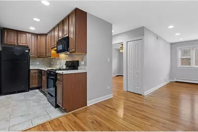 3161 N Cambridge Avenue #305, Chicago, IL 60657 - Photo 3