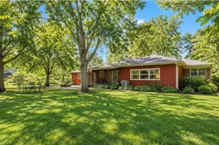1S155 Euclid Ave, Oakbrook Terrace, IL 60181 - Photo 23