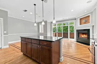 1528 W Jonquil Terrace #C2, Chicago, IL 60626 - Photo 11