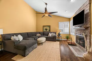 459 Rock Hall Cir, Grayslake, IL 60030 - Photo 13