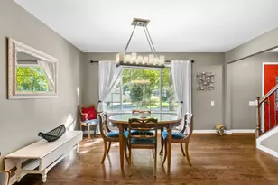 459 Rock Hall Cir, Grayslake, IL 60030 - Photo 5