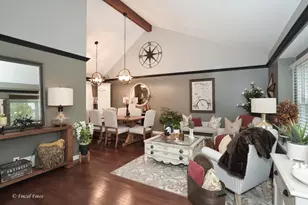 873 Dartmoor Dr, Crystal Lake, IL 60014 - Photo 3