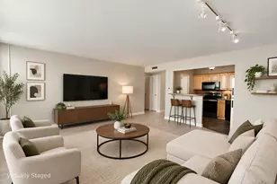 6301 N Sheridan Rd, Chicago, IL 60660 - Photo 3