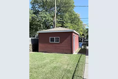 8503 S Saint Lawrence Avenue, Chicago, IL 60619 - Photo 11