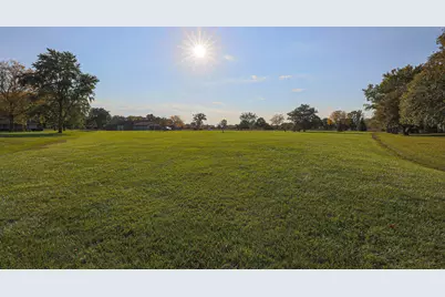 810 Gloucester Drive #126, Elk Grove Village, IL 60007 - Photo 21