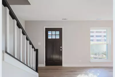 810 Gloucester Drive #126, Elk Grove Village, IL 60007 - Photo 11