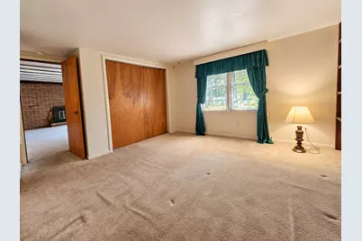 961 E North Street, Ashkum, IL 60911 - Photo 19