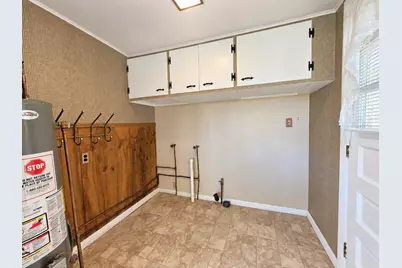 961 E North Street, Ashkum, IL 60911 - Photo 9