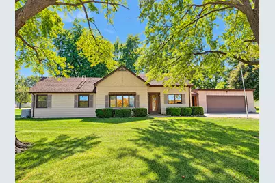 961 E North Street, Ashkum, IL 60911 - Photo 1