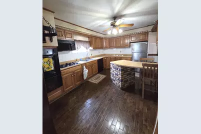 2910 Maple Street, Franklin Park, IL 60131 - Photo 9