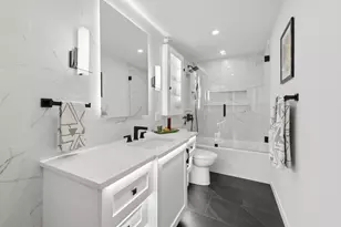 195 N Harbor Dr, Chicago, IL 60601 - Photo 27