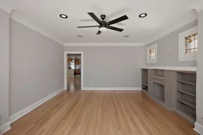5742 N Rockwell Street #2, Chicago, IL 60659 - Photo 3